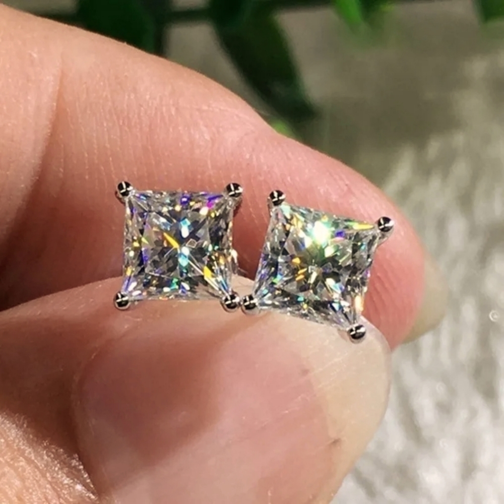 **2.5** Brand New Square Princess Cut Diamond Stud Earrings